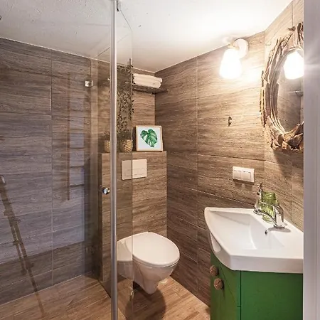 Jungle In City Center By Urban Rent Apartment *