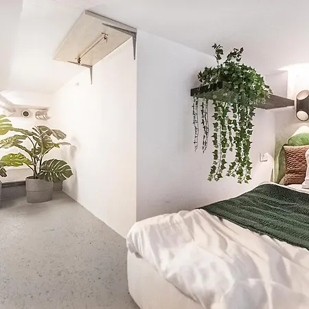 아파트 Jungle In City Center By Urban Rent 빌뉴스
